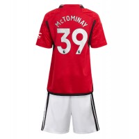 Camiseta Manchester United Scott McTominay #39 Primera Equipación Replica 2023-24 para niños mangas cortas (+ Pantalones cortos)